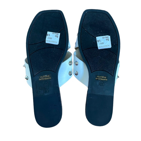 MARC FISHER➕NEW Studded Cross Band Sandal - Picture 6 of 7